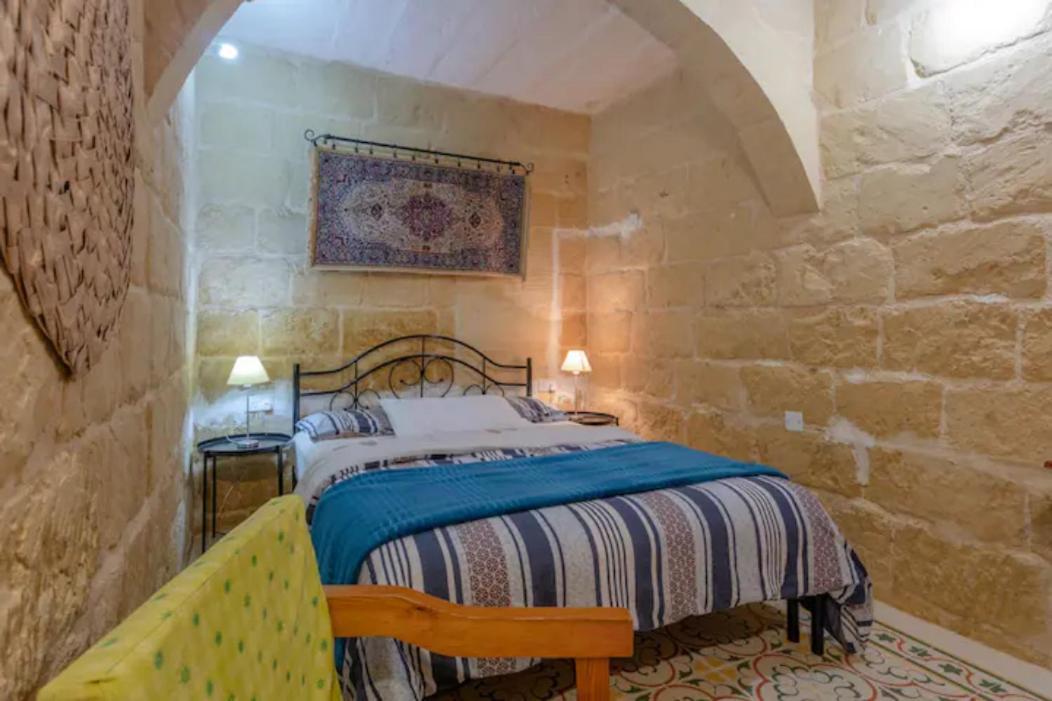 Ta' Frenc Farmhouse Villa Għarb Eksteriør billede