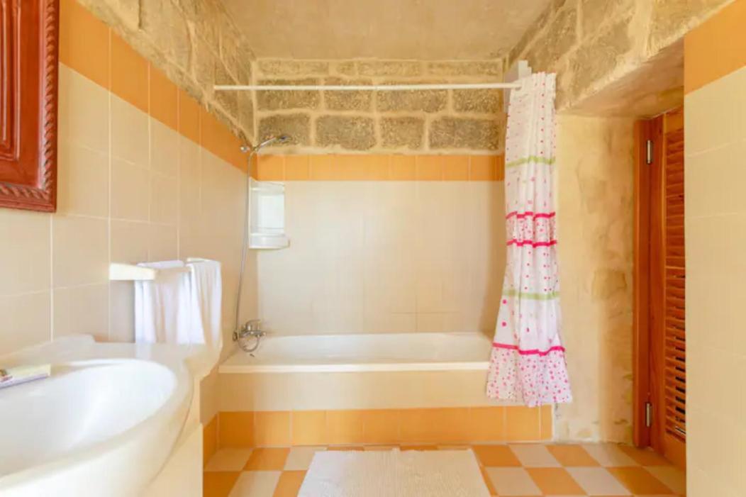 Ta' Frenc Farmhouse Villa Għarb Eksteriør billede