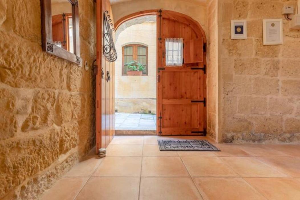 Ta' Frenc Farmhouse Villa Għarb Eksteriør billede